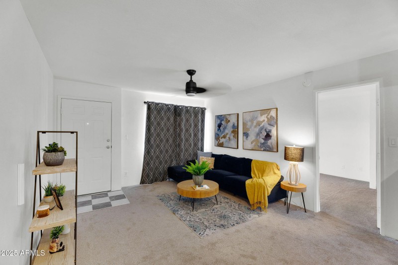 13-web-or-mls-3601 W Tierra Buena Ln J24