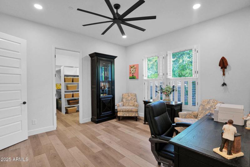 18-web-or-mls-P1372250