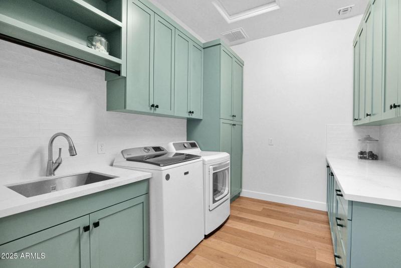 21-web-or-mls-P1372255