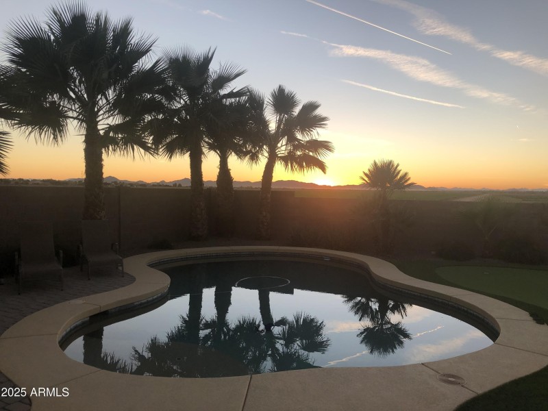 Seller Sunset Photos 2025