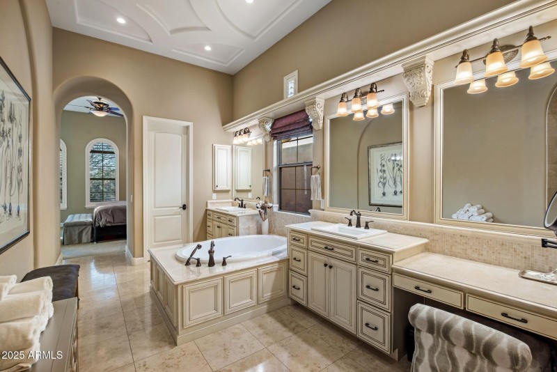 018_Primary Bathroom to Bedroom