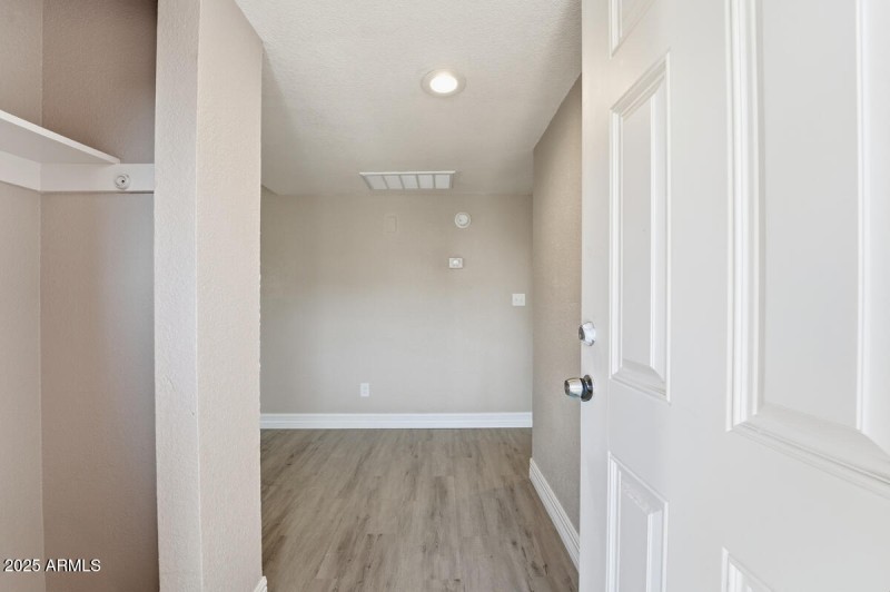 2847 N 46th Ave Unit 10-06