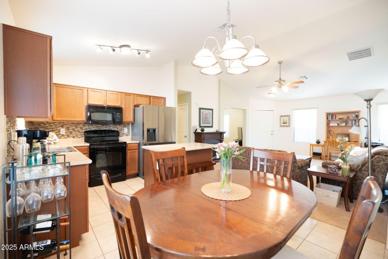 spacious kitchen & dining