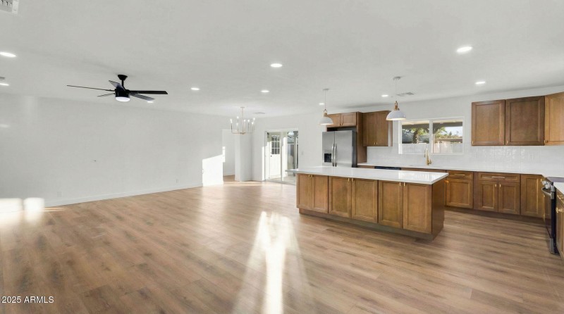 9-web-or-mls-5535c5b5-9c25-433a-9fc9-67f