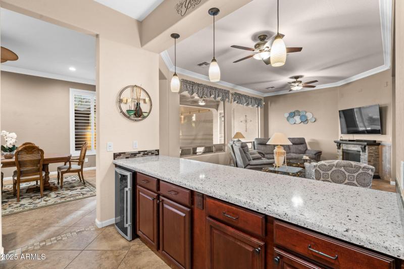 ADDITIONAL KITCHEN CABINETS