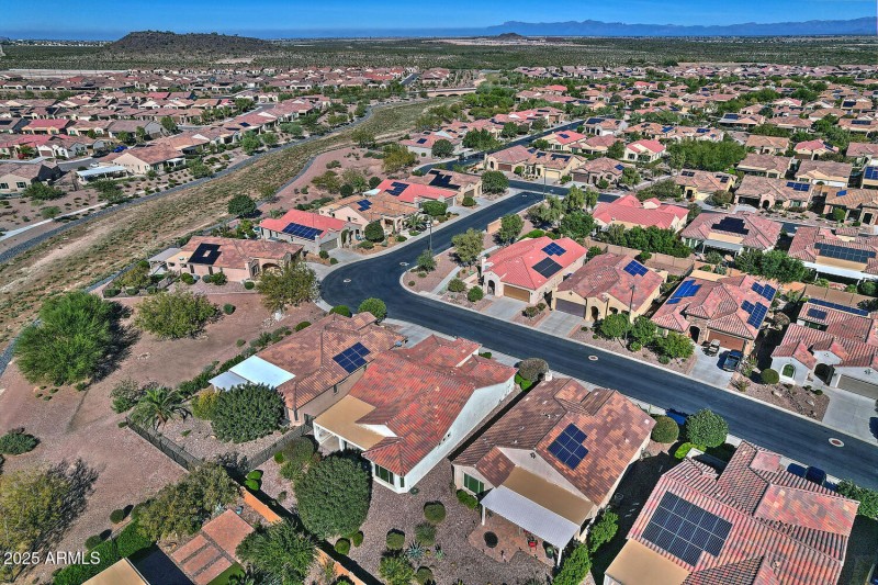 7535 Autumn Vista Way Florence-large-042