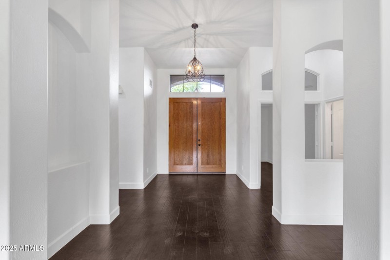 6-web-or-mls-715-e-kaibab-dr