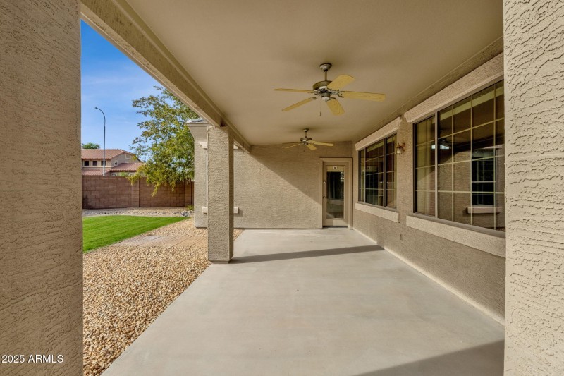 40-web-or-mls-715-e-kaibab-dr