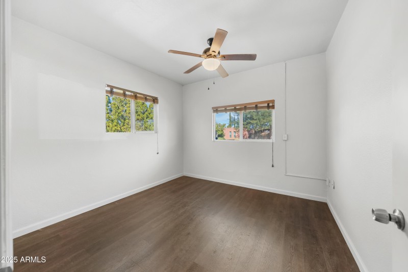 Interior - 1116 Plaza Azul-20