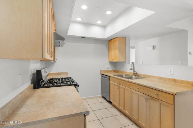 Interior - 1116 Plaza Azul-4