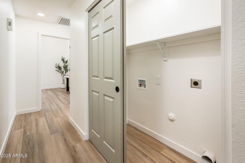 1038 N Alvaro - MLS-35