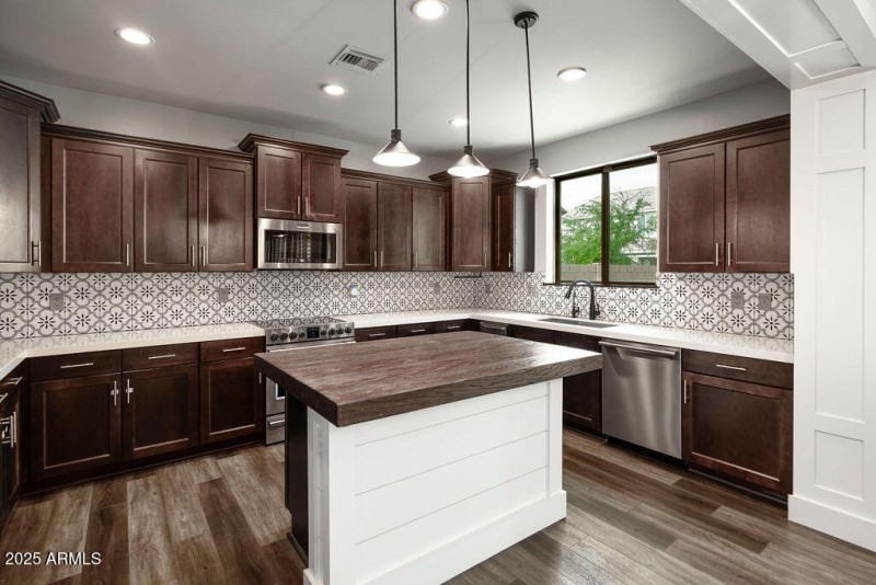 rolandst.amourfilmhouse-7