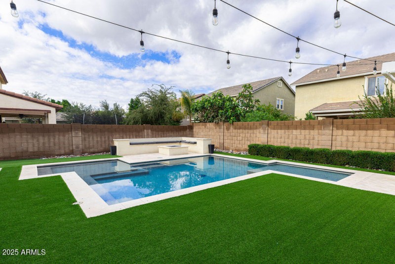 rolandst.amourfilmhouse-29