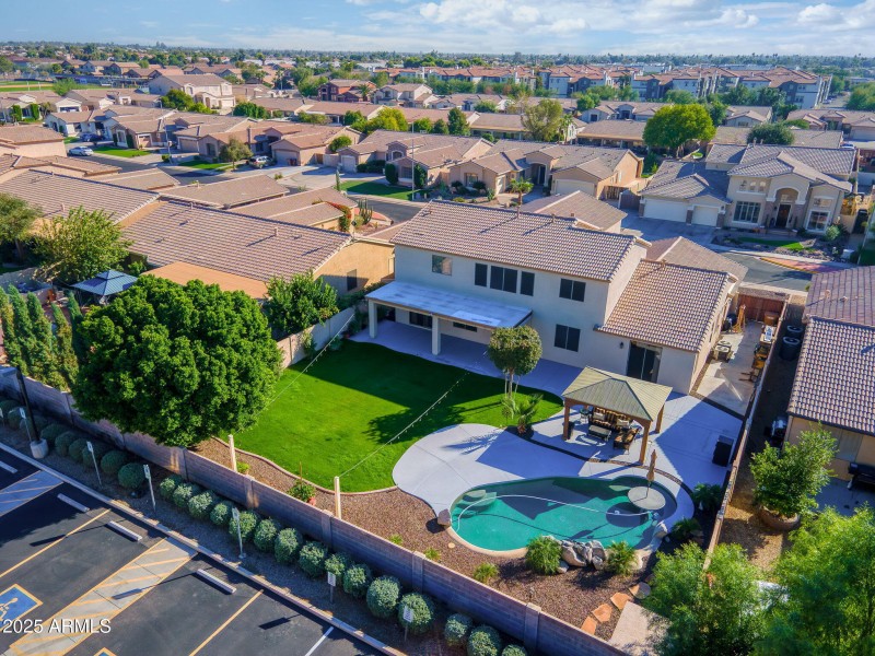 8180 W Gelding Dr Peoria - 103