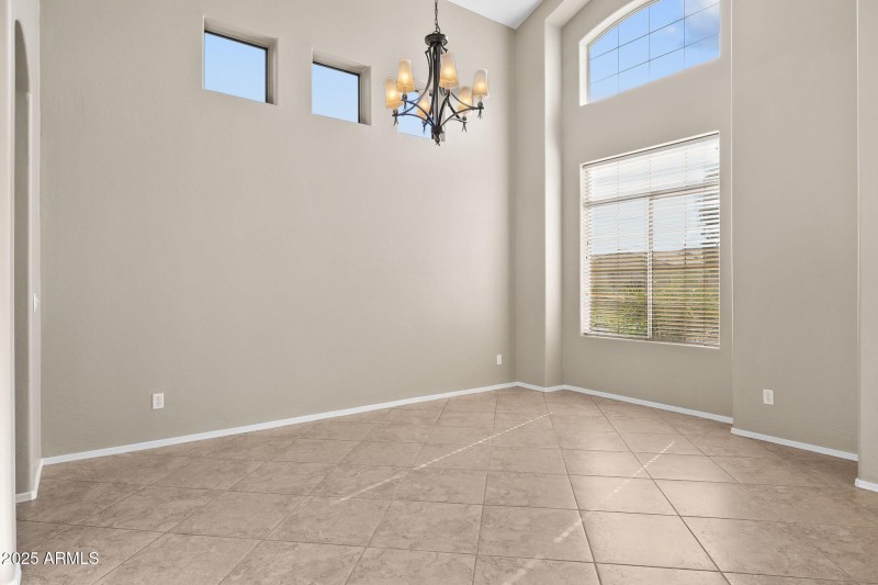 8180 W Gelding Dr Peoria - 254