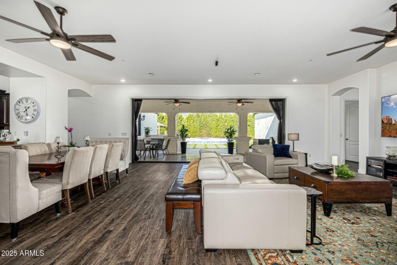 22- Estrella - View from front door