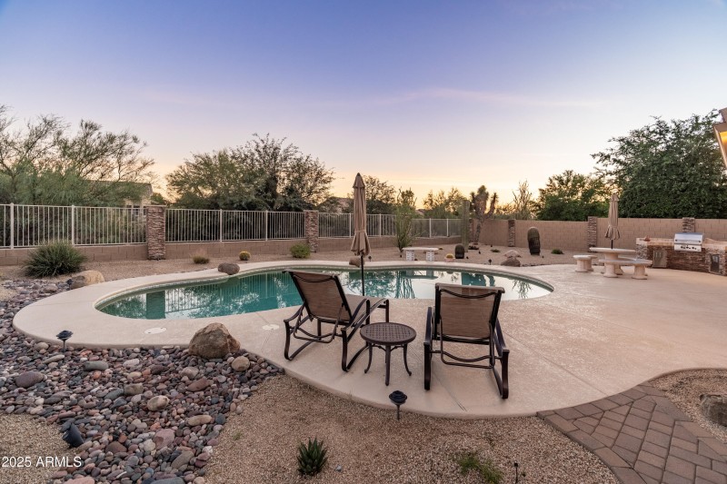 5117 E Justica St-48