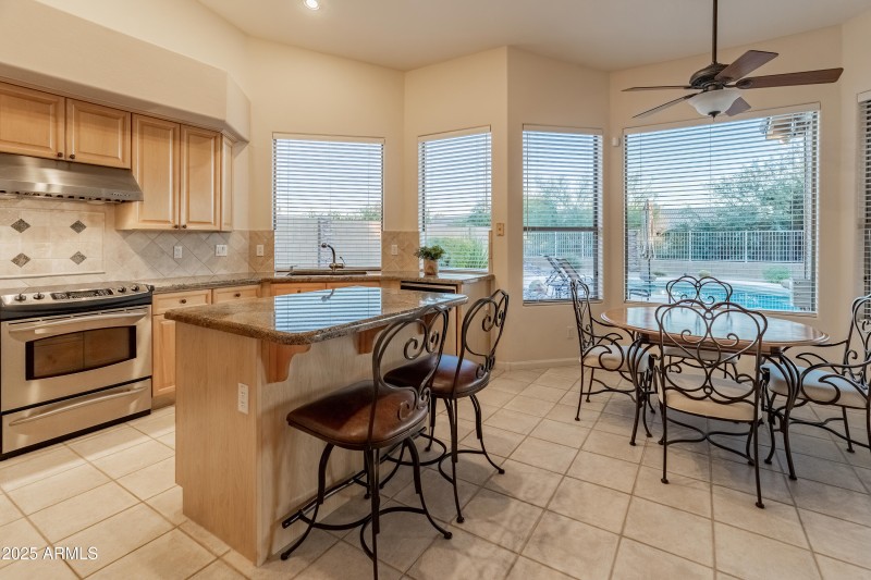 5117 E Justica St-27