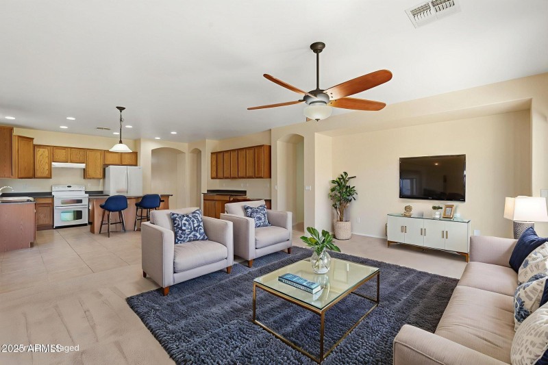 009_ListerPros virtually staged