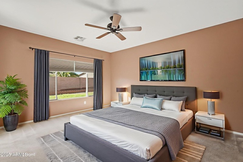 023_ListerPros virtually staged