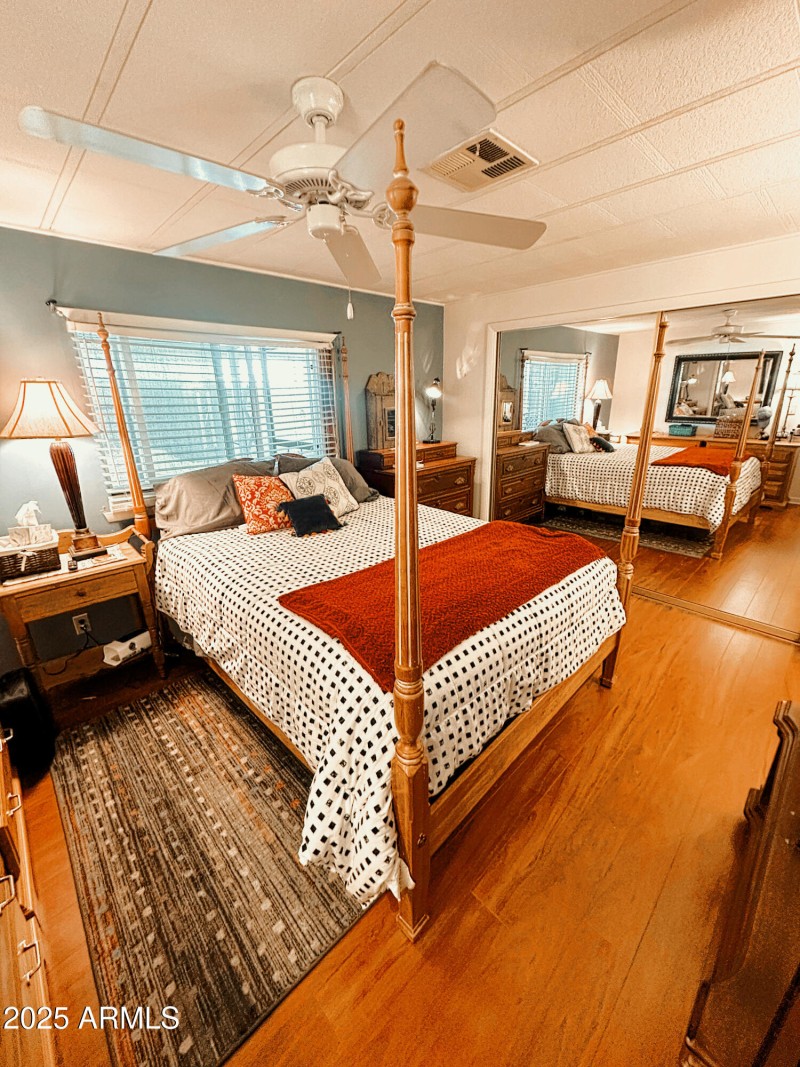 A7D86F61-497D-427D-922E-6A93DC8D49DB