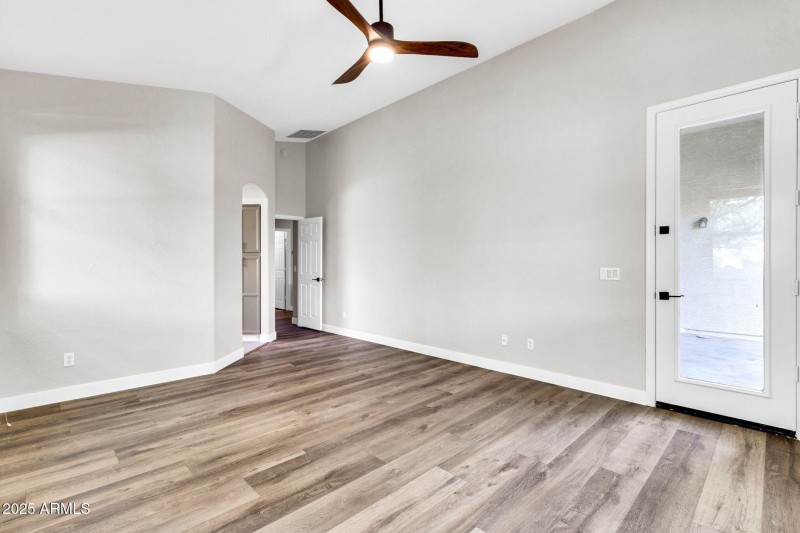 2430 S Dragoon Dr-24