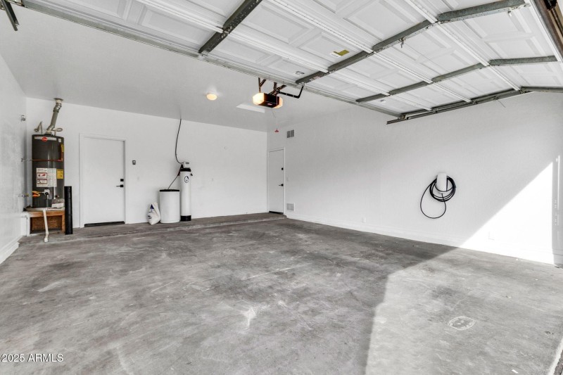 2430 S Dragoon Dr-34