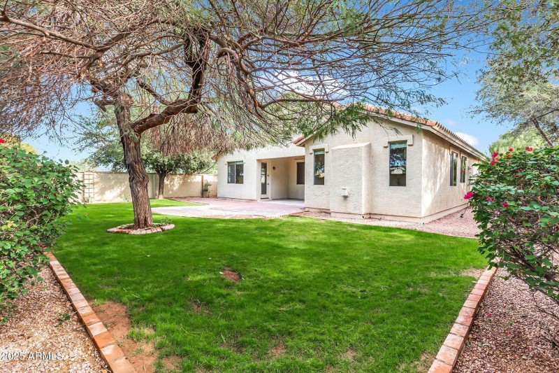 2430 S Dragoon Dr-40