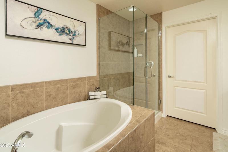 Primary Suite Bathroom