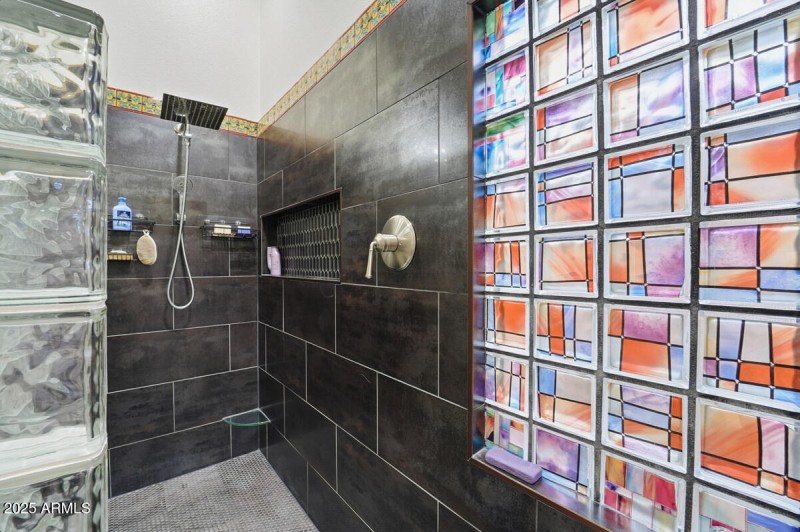 1021 S Western Skies Dr-37