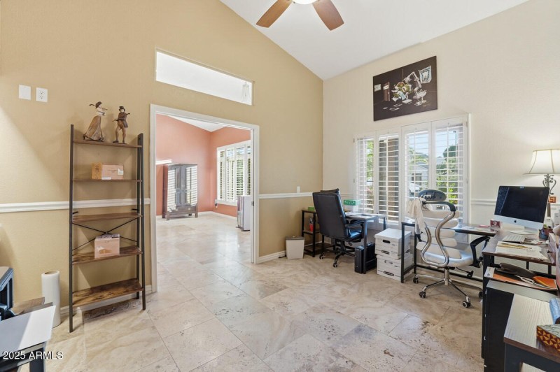 1021 S Western Skies Dr-28