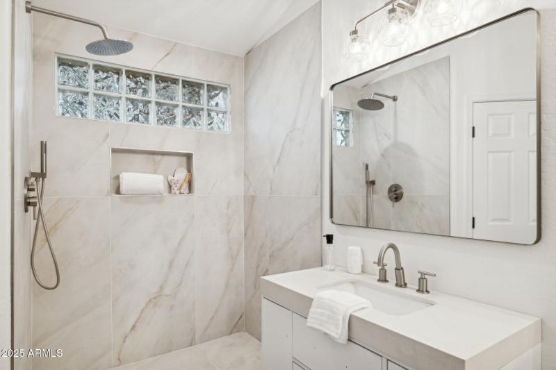 15-web-or-mls-9750-n-monterey-dr-unit-52