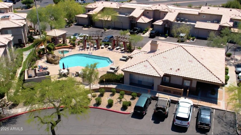 Community building Pool Spa Gazabos