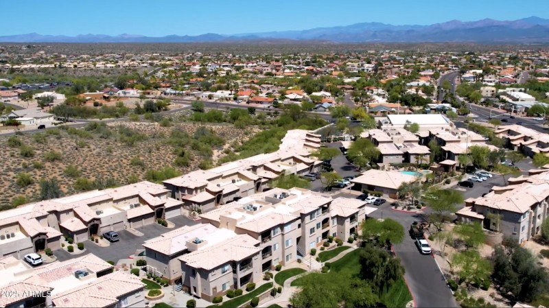 Four Peaks Vista community