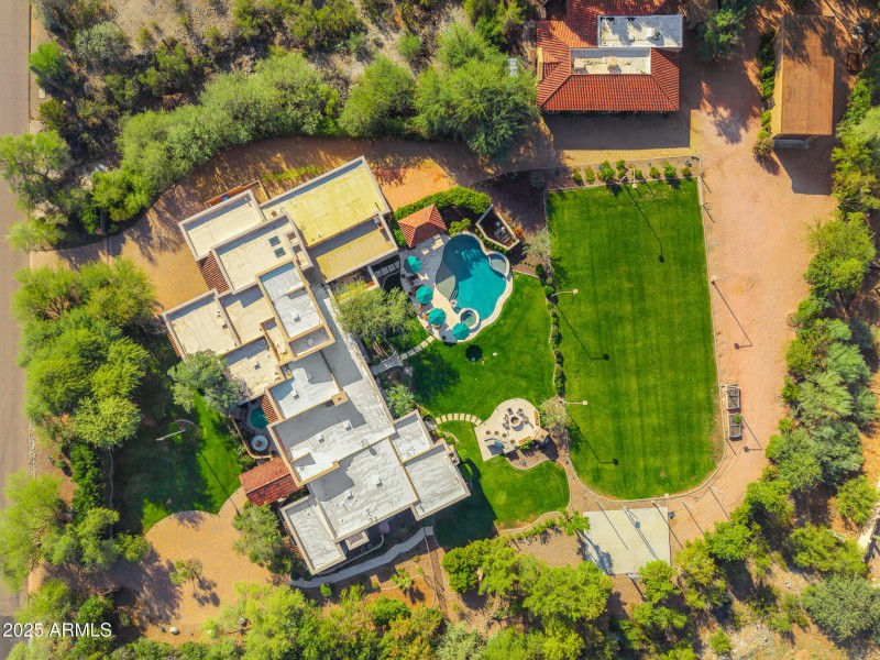 32property overview_aerial