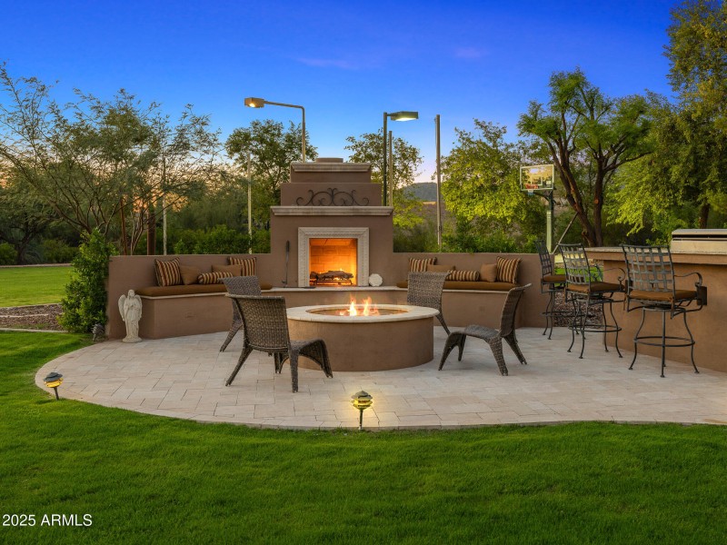 57firepit lounge_twilight