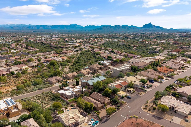 39-DJI_20251126121142_0095_D