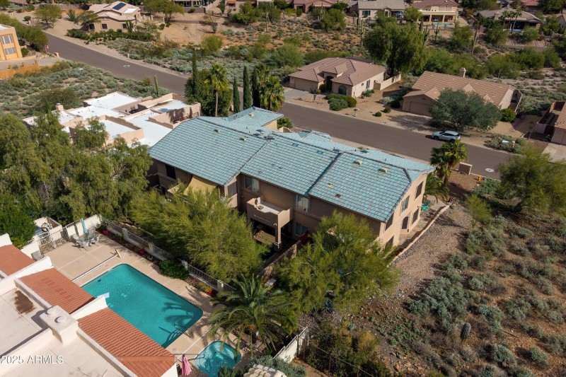 42-DJI_20251126121251_0105_D