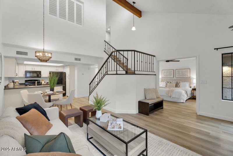 005_8-web-or-mls-8-print-college_ave-7_2