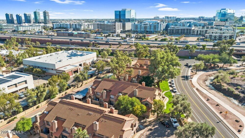 033_39-web-or-mls-dji_0598_296