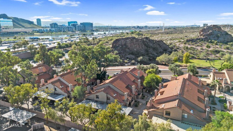 037_45-web-or-mls-dji_0619_319