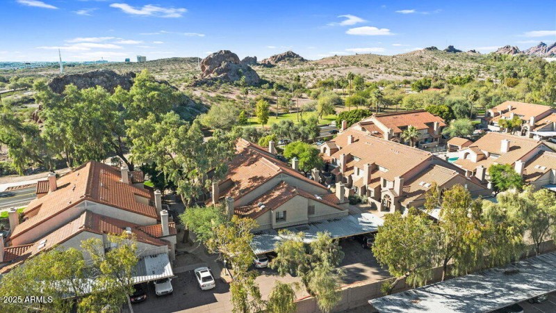 038_47-web-or-mls-dji_0628_71