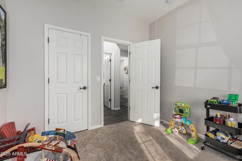 BDRM 4 DOWNSTAIRS (1)