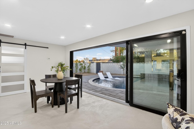 CONFIGURE YOUR SLIDER MULTIPLE WAYS