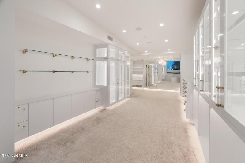 4218 E Palo Verde Dr-97