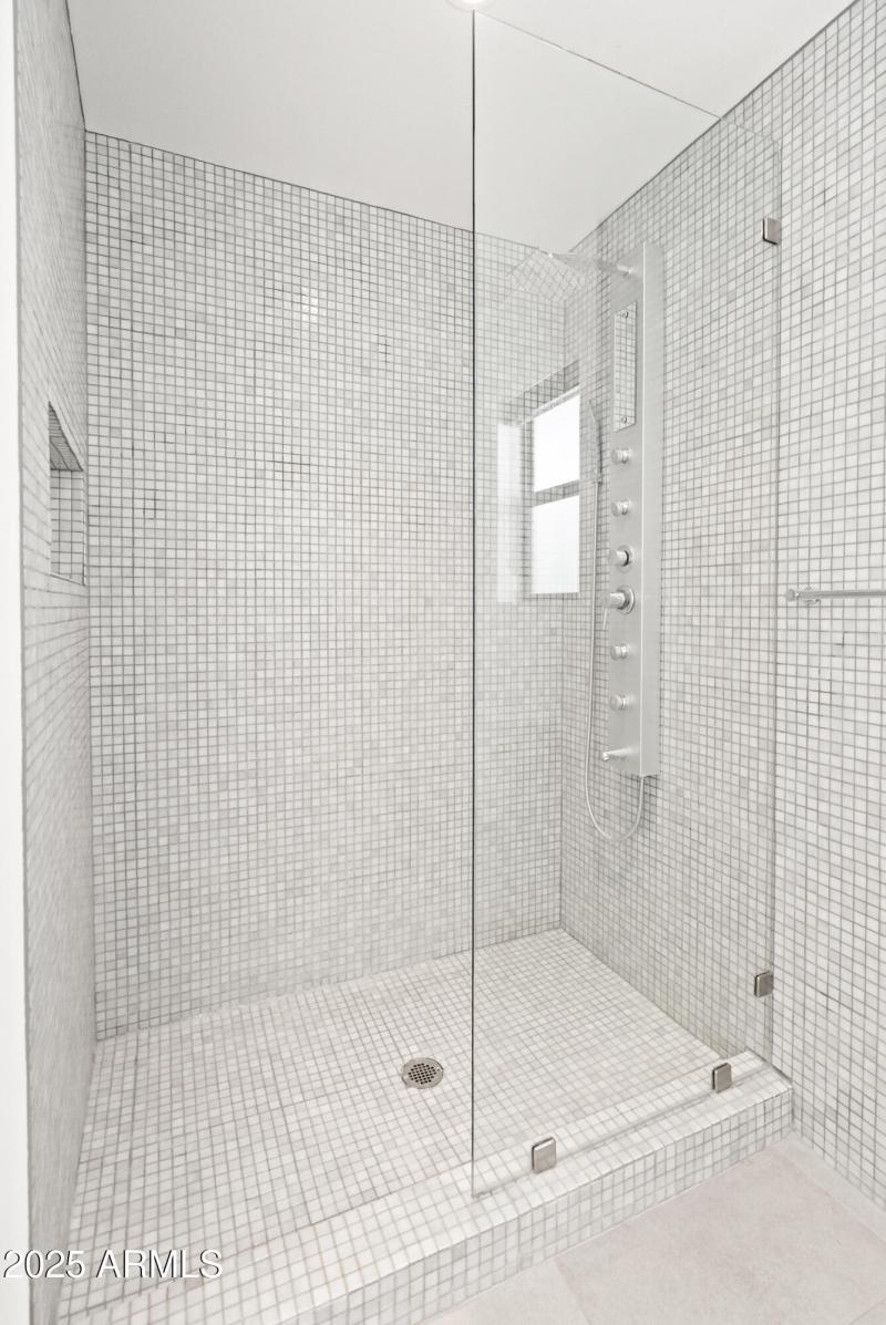 4218 E Palo Verde Dr-35