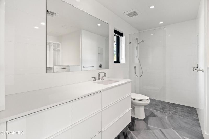 4218 E Palo Verde Dr-29