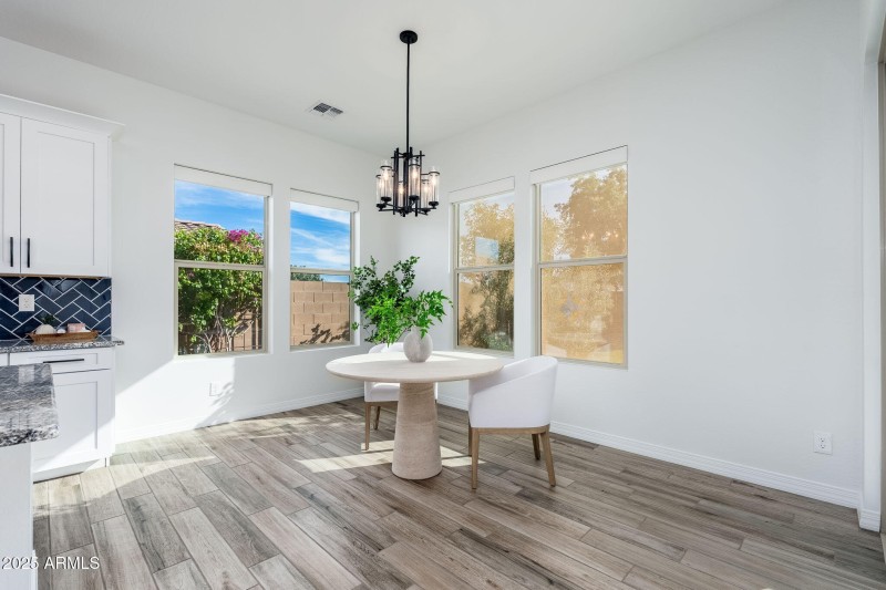 13833 W Bloomington St - 25