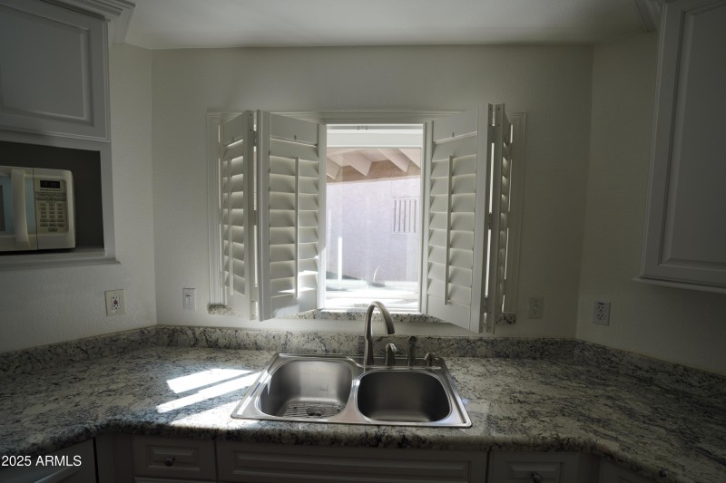 Kitchen Shutters_Sink