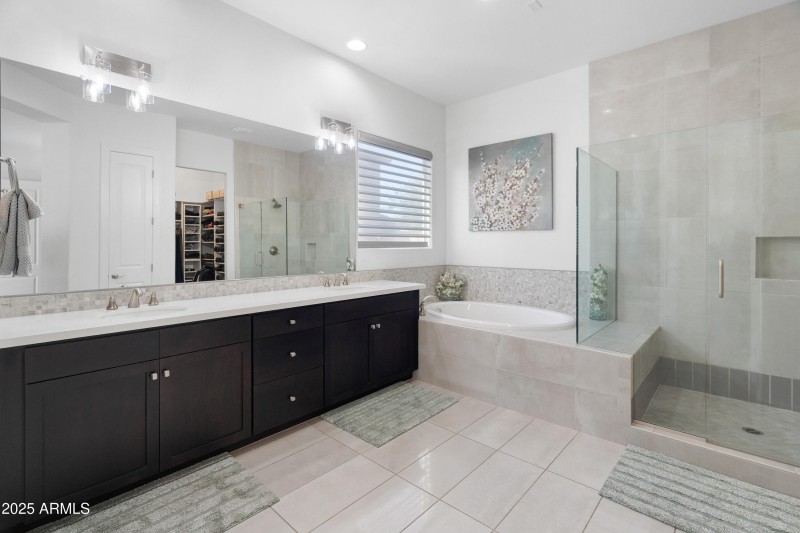 spa like primary bath